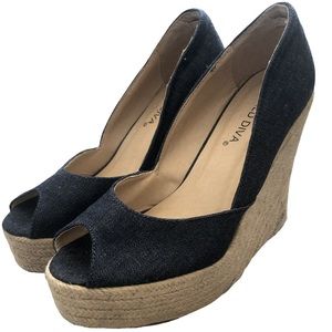 WILD DIVA platform wedge denim sandals sz 5